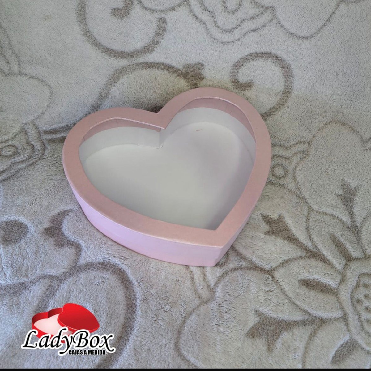 Caja corazón rosada LadyBox
